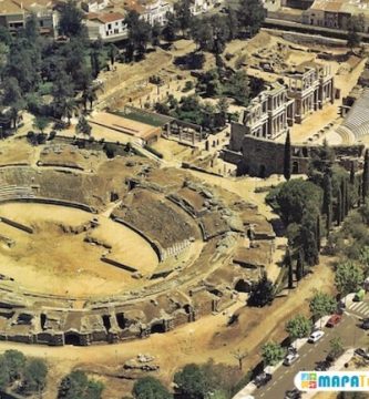 mapa turistico teatro y anfiteatro romano